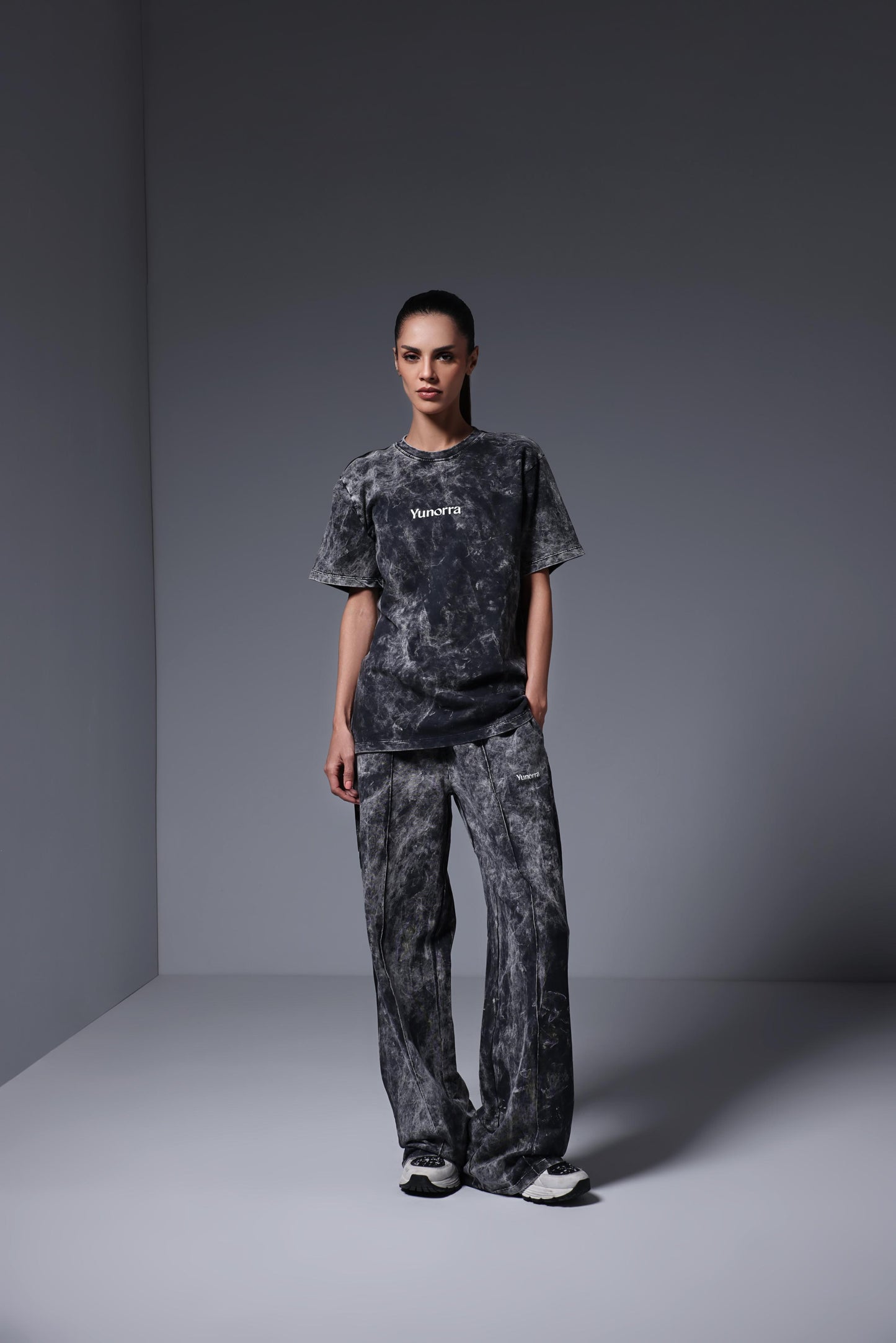 Women's Retro Flow Jogger - Faded Black