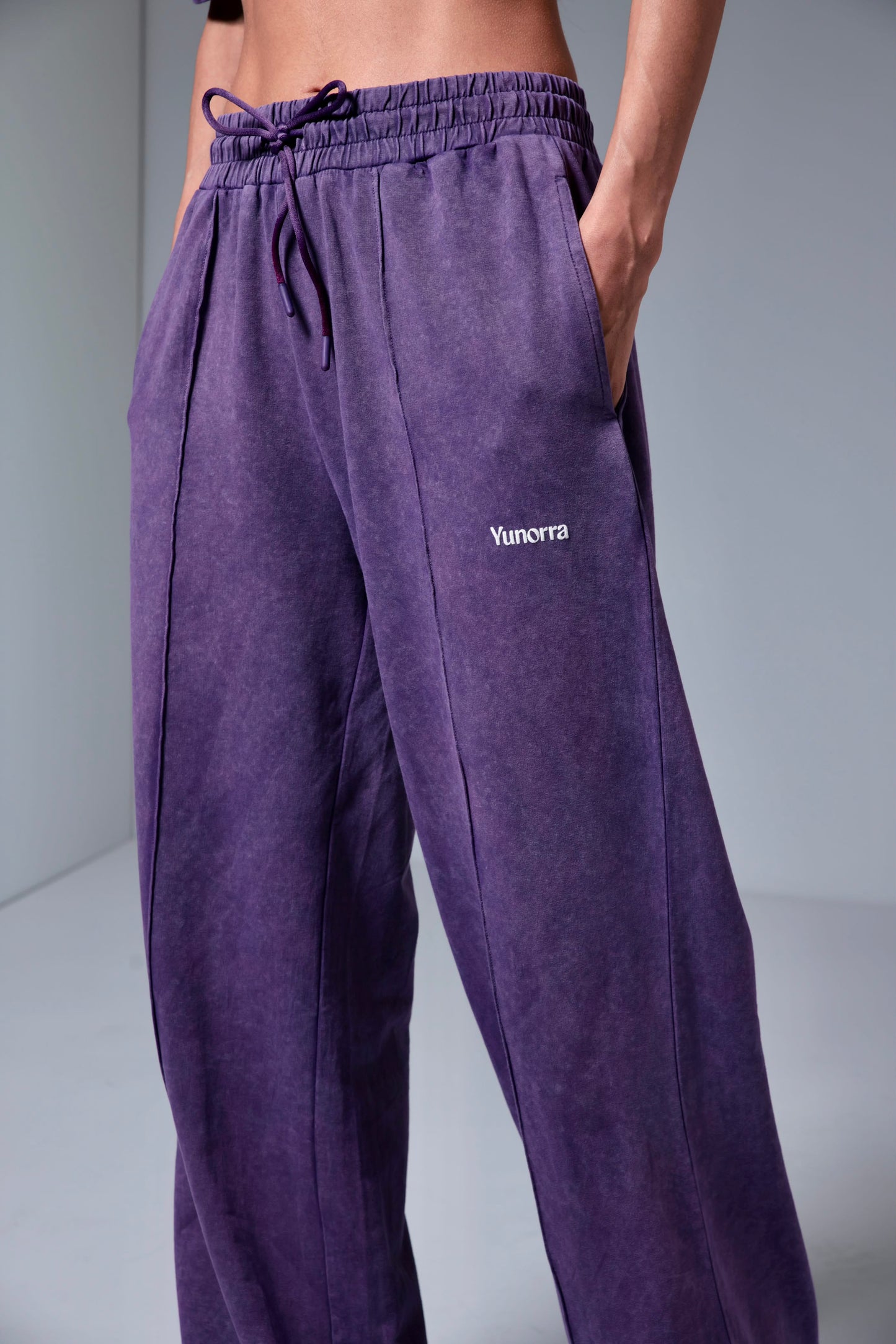 Women's Retro Flow Jogger - Faded Plum